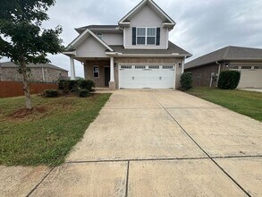 Building Photo - 102 Daymark Dr