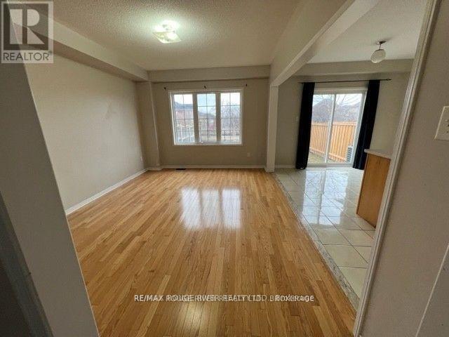 Building Photo - 32 Puttingedge Dr