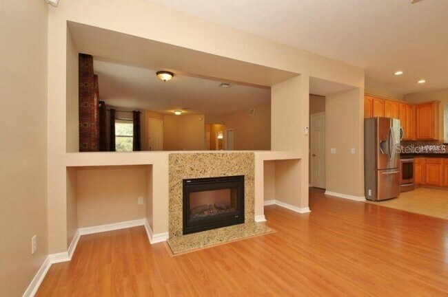Building Photo - 2316 Spring Hollow Loop