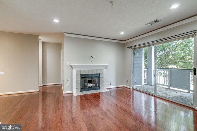 Building Photo - 20311 Beechwood Ter