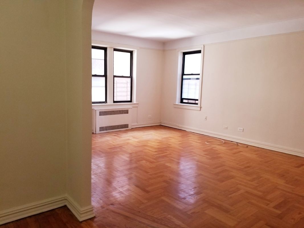 1620 Ocean Parkway Service Rd, Brooklyn, NY 11223 1620 Ocean Parkway Service Rd Brooklyn, NY