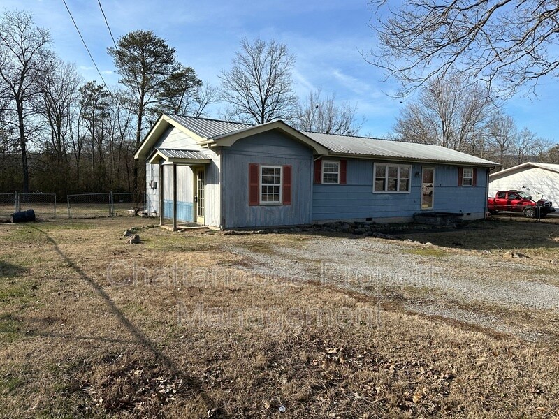 369 Piney Rd, Trenton, GA 30752 House Rental in Trenton, GA