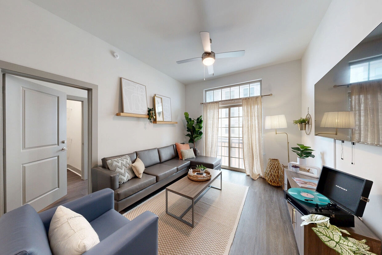 Photo - Paloma West Midtown Apartments