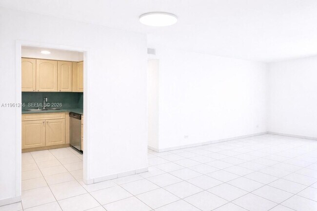 Foto del edificio - 7441 Wayne Ave