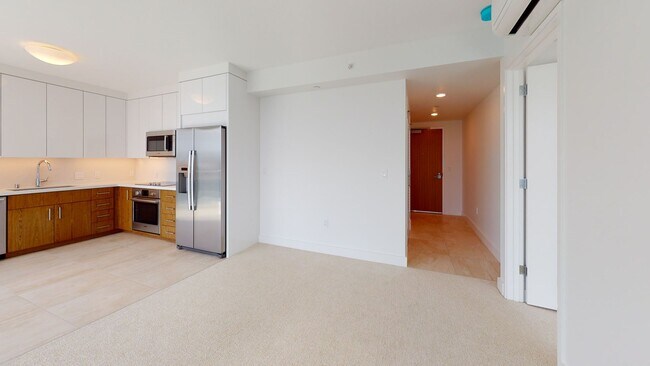 Building Photo - 2BD/2BA/1PRKG Condo Rental at Azure Ala Mo...