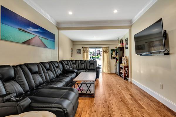 Foto del edificio - 48 Sumner St