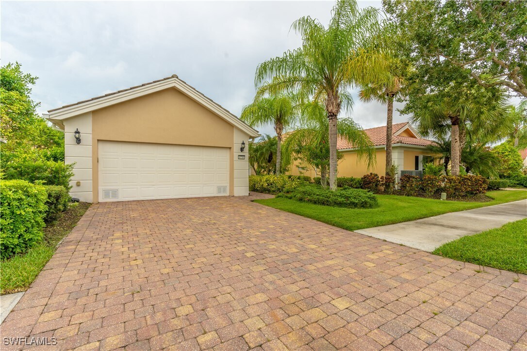 Foto principal - 8738 Ferrara Ct