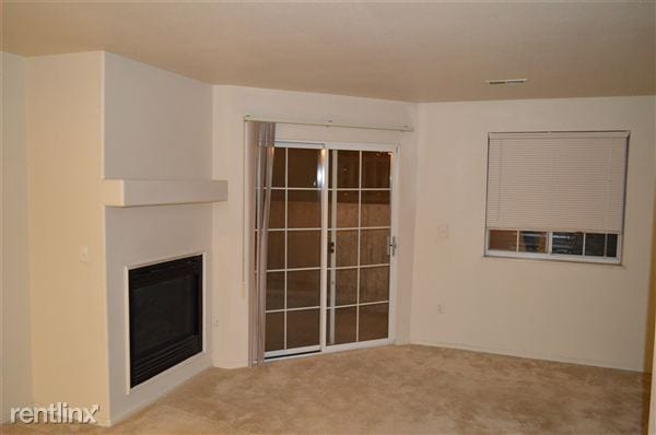 Building Photo - 5907 S Gallup St