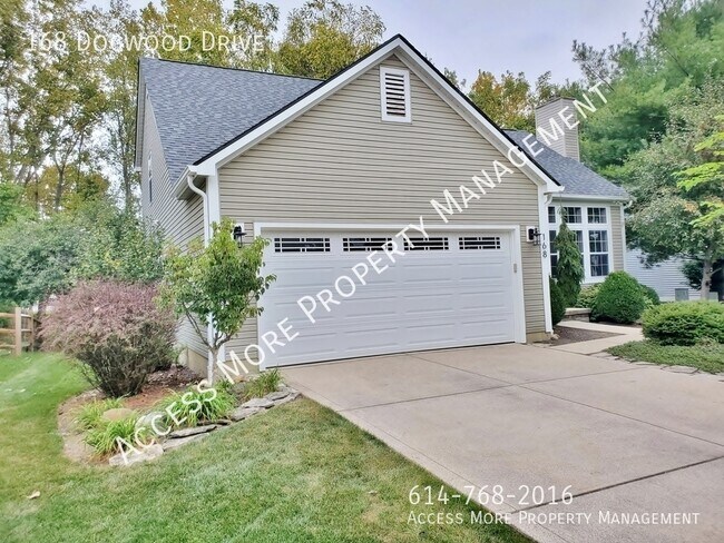 Foto del edificio - STUNNING 3 BEDROOM HOME WITH RAVINE LOT IN...