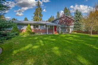Building Photo - 12356 N Emerald Dr