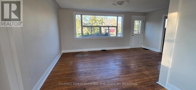 Building Photo - 565 Fitch St