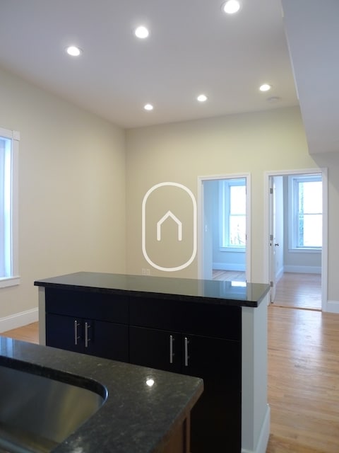 Building Photo - 36 Delle Ave
