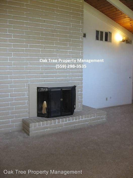 Building Photo - 5725 E Park Circle Dr