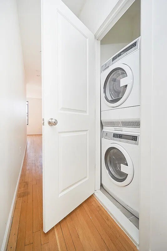 Foto del edificio - 623 Halsey Street