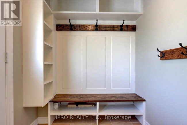 Building Photo - 42 Mowat Crescent