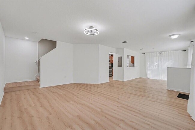 Foto del edificio - 6246 Timberly Ln