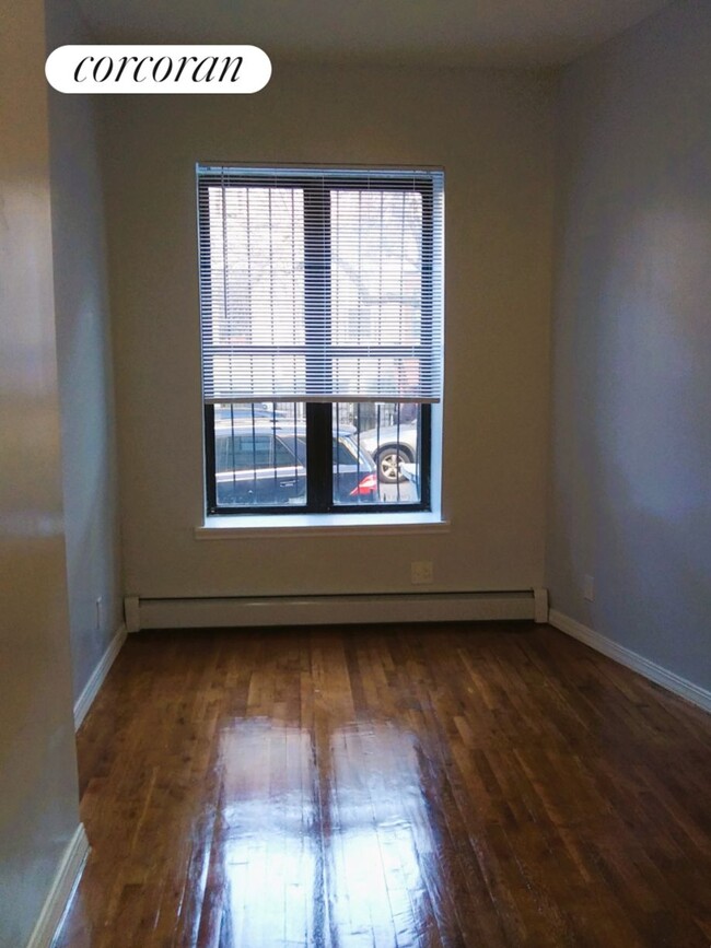 Building Photo - 143 W 136th St