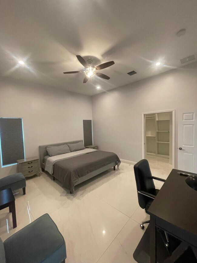 Building Photo - 74 Tanbark Trail