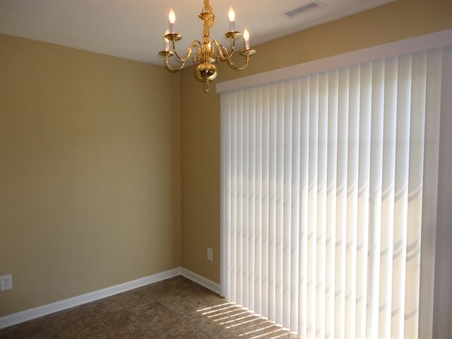 Building Photo - 137 Bellfare Dr