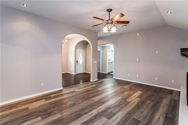 Foto del edificio - 3004 SW 124th St