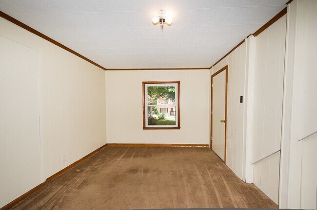 Foto del edificio - Special: 3 bedroom, 1 bath house $300 off for a lease starting 3/1/26 or sooner