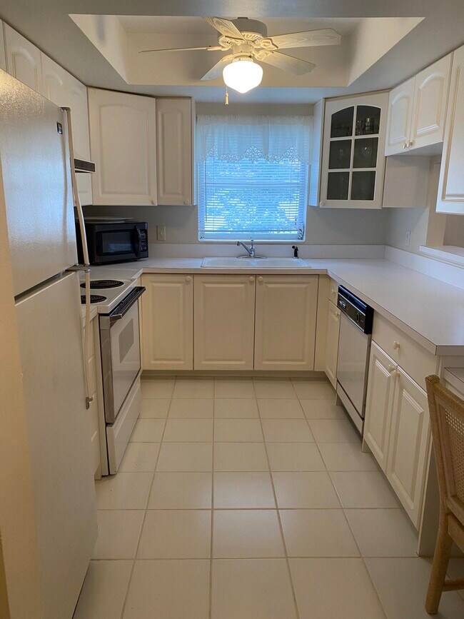 Foto del edificio - 2950 SE Ocean Blvd
