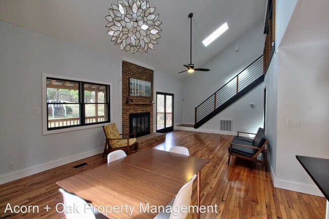 Building Photo - 3 br, 2 bath House - 1016 Wedgewood Ln.