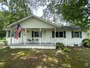 Building Photo - 10291 Paige Rd