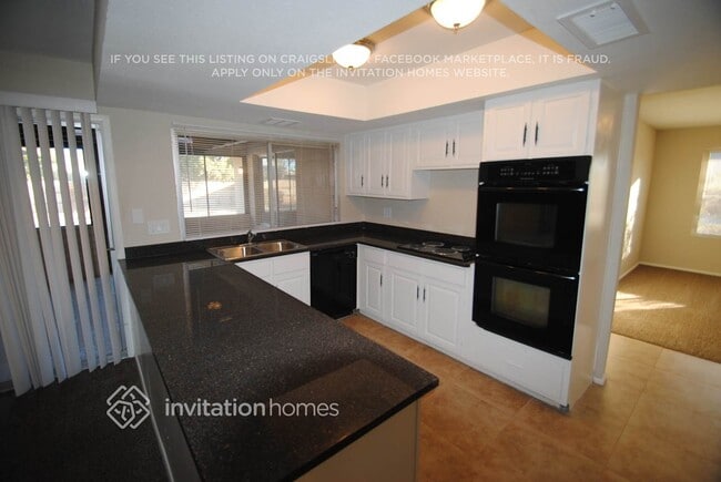 Foto del edificio - 4614 W Sunnyside Ave