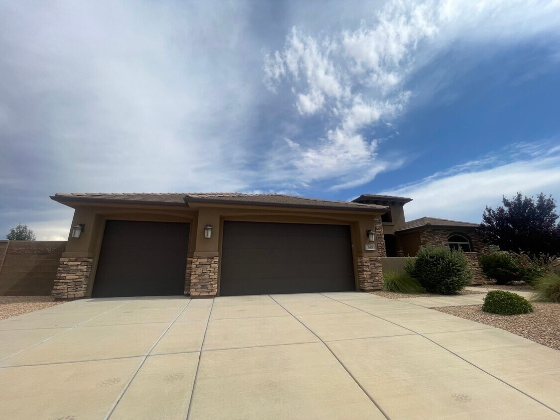 Foto principal - Coral Canyon with TERRIFIC VIEWS!