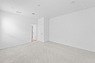 Building Photo - 6663 Sunset Velvet Dr