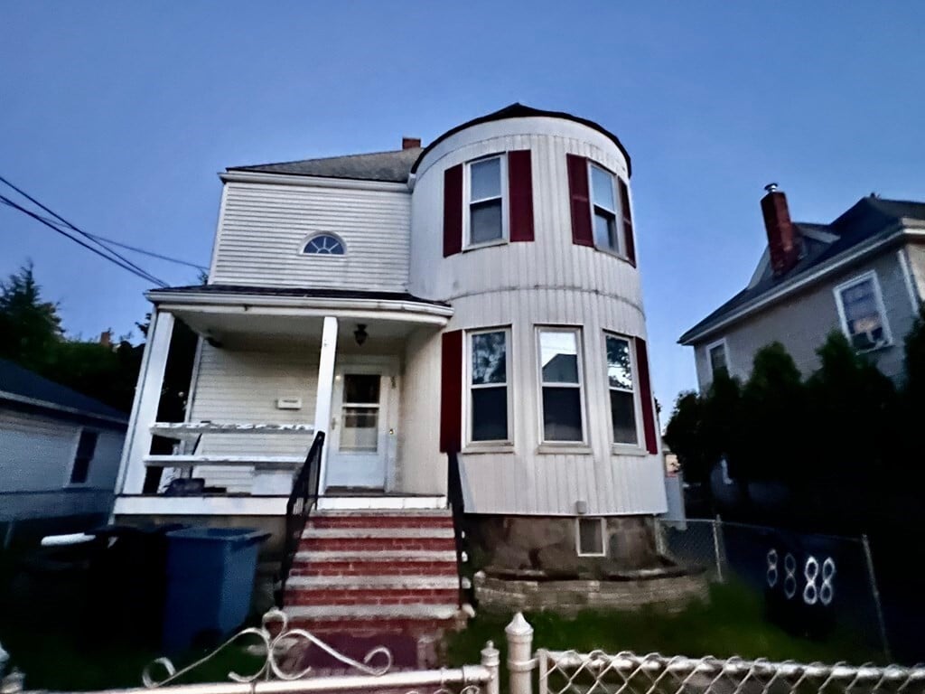 Foto principal - 88 Elmwood Ave