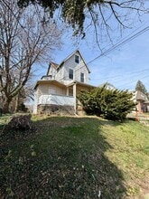 Building Photo - 1312 Lincoln Ave