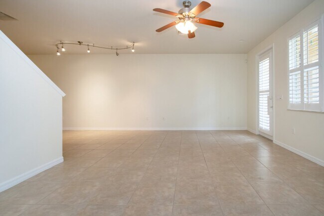 Foto del edificio - 3 Bedroom 2.5 Bath Townhome San Michele