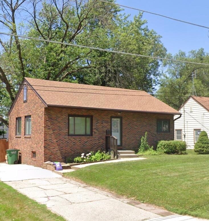Primary Photo - 1122 69th St