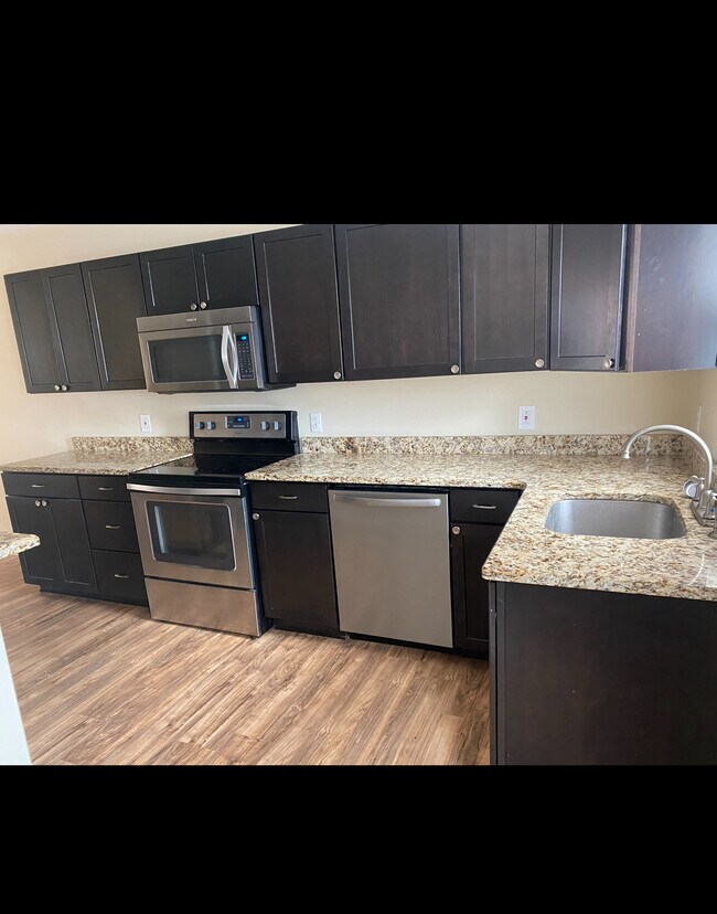 Foto del edificio - 3949 Clement Way