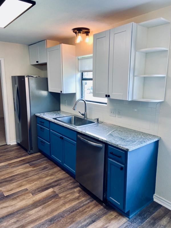 Foto del edificio - 1413 Windcrest St