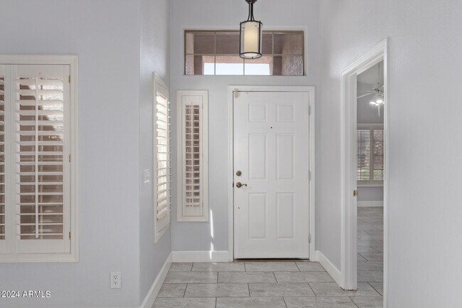 Foto del edificio - 3238 E Javelina Ave