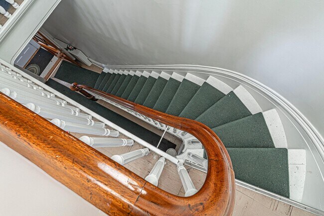 Foto del edificio - 12 Troy St