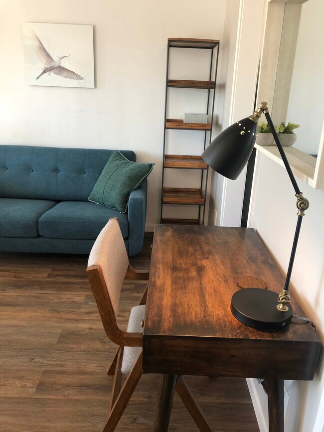 Building Photo - 3132 6th St