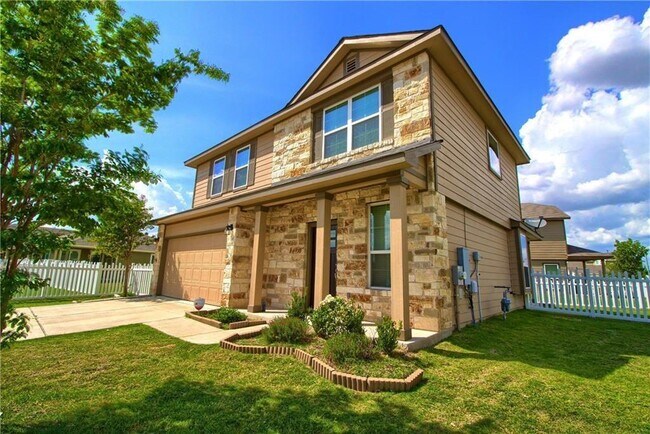 Building Photo - 2014 Barker House Cv