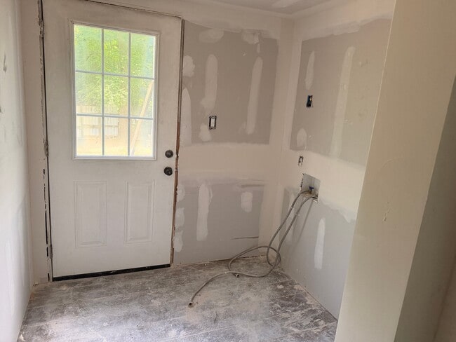 Building Photo - 521 Feagin Dr