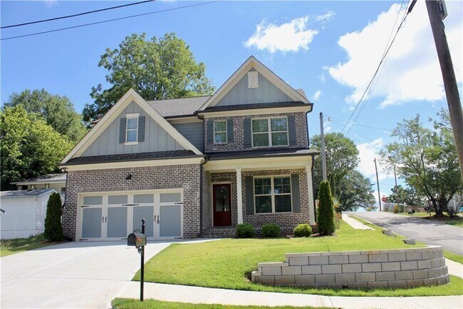 Foto del edificio - 660 Allen St NE