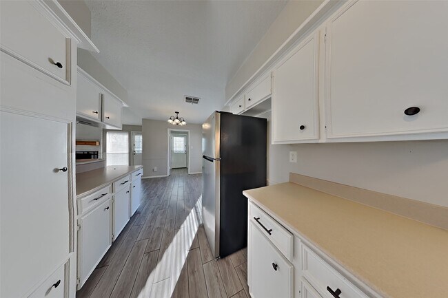 Foto del edificio - 22135 N Fork Dr