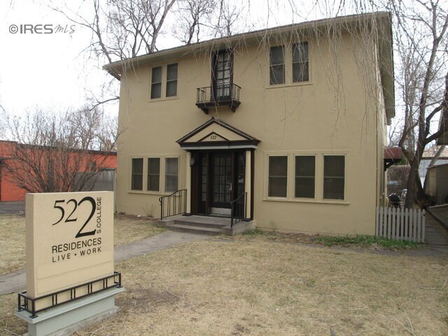 Front - 522 S College Ave