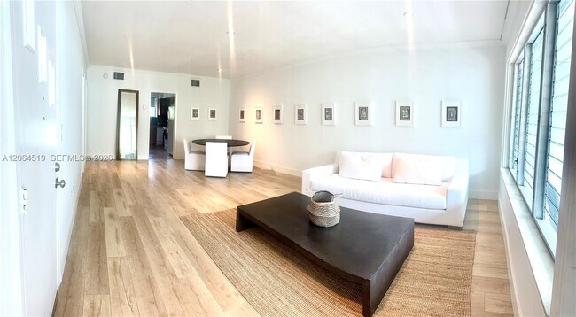 Building Photo - 10178 Collins Ave