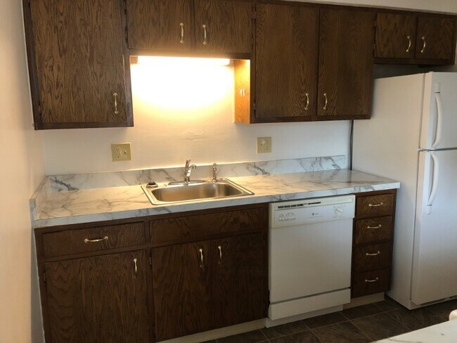 Foto del edificio - 2021 NW hickory Ln