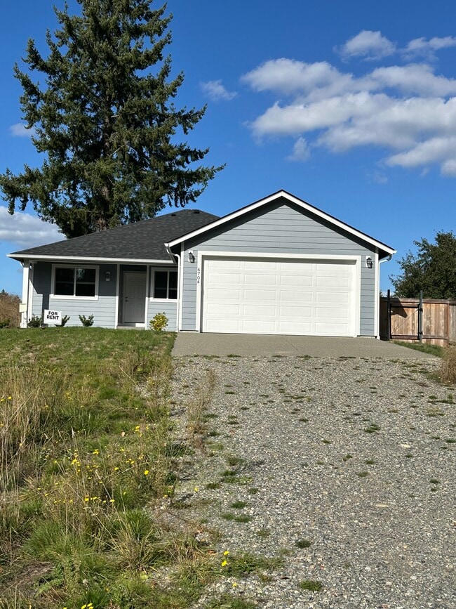 Building Photo - 6704 Summerset Dr SE