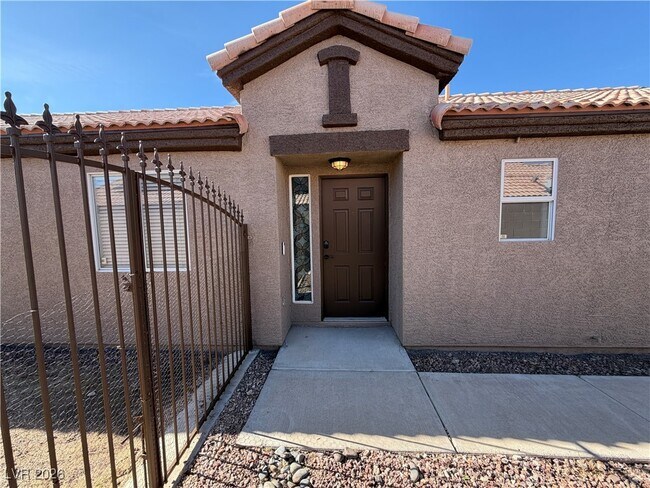 Building Photo - 9333 Jumpin Juniper