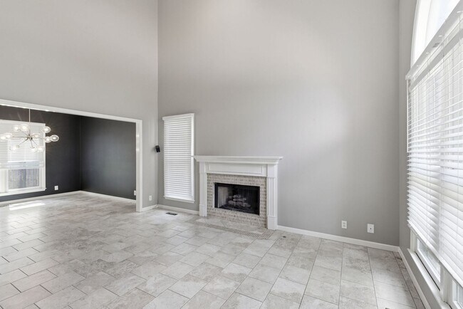 Foto del edificio - 913 Magnolia Ct W